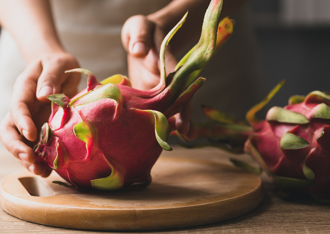 easy peeler fruit box - dragon fruit