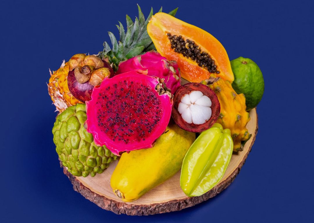 large exotic fruit box